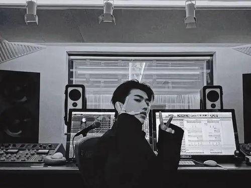 吃瓜蔡徐坤演唱会视频大全,吃瓜群众眼中的视听盛宴