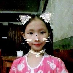 小翠姑娘吃瓜视频,吃瓜视频走红网络