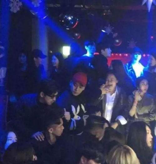 迪厅吃瓜事件视频,一场引发热议的社交风波