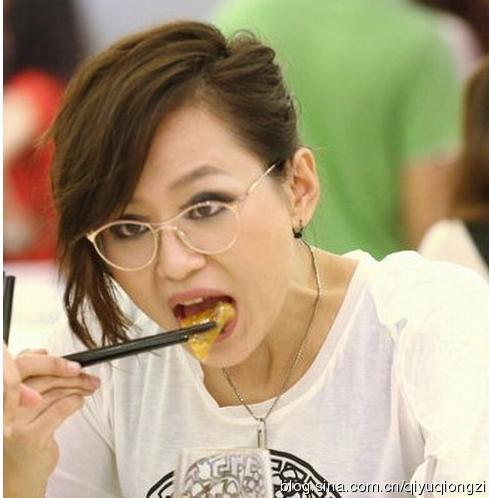 明星搬料吃瓜视频,揭秘幕后搬料吃瓜视频背后的真相