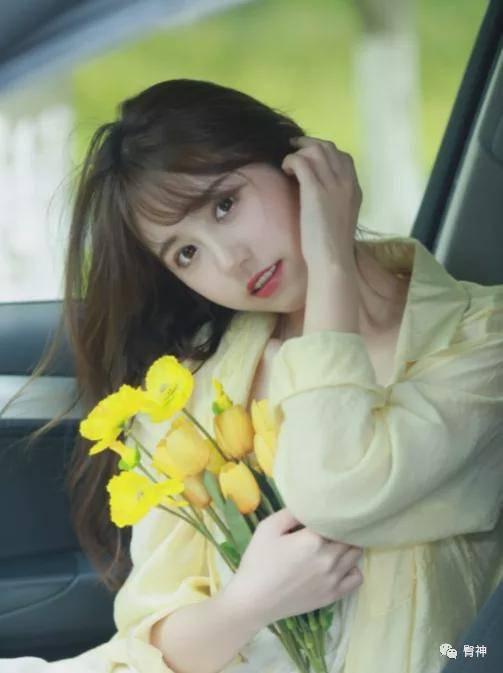 蓝衣动感吃瓜视频大全,揭秘热门视频背后的趣味故事